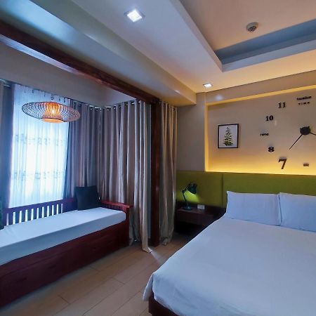 Two Palmtree Villas Newport Boulevard Near Naia 3 Pasay City Manila Exterior foto